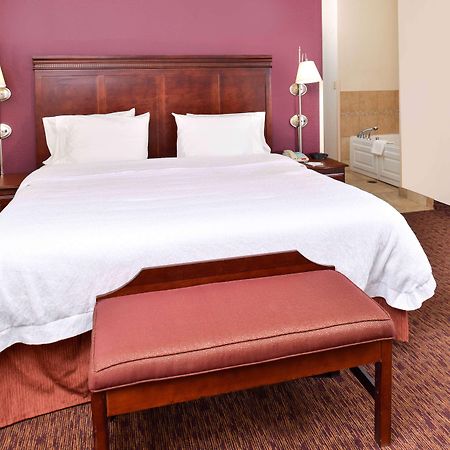 Hampton Inn & Suites Muncie Kültér fotó