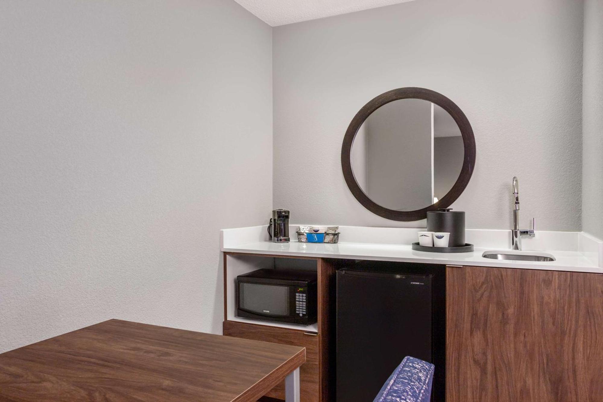 Hampton Inn & Suites Muncie Kültér fotó