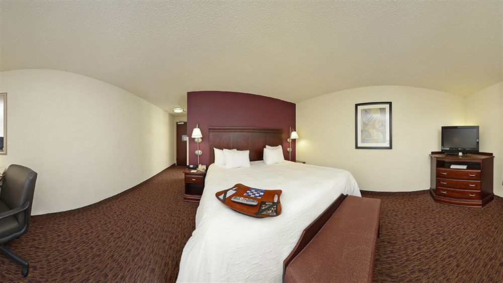 Hampton Inn & Suites Muncie Kültér fotó